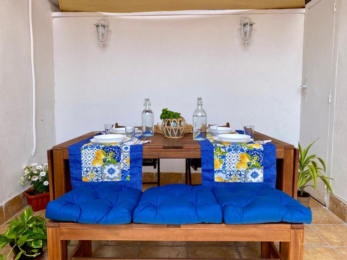 Casa Con Terrazzo In Centro Leilighet Napoli Eksteriør bilde